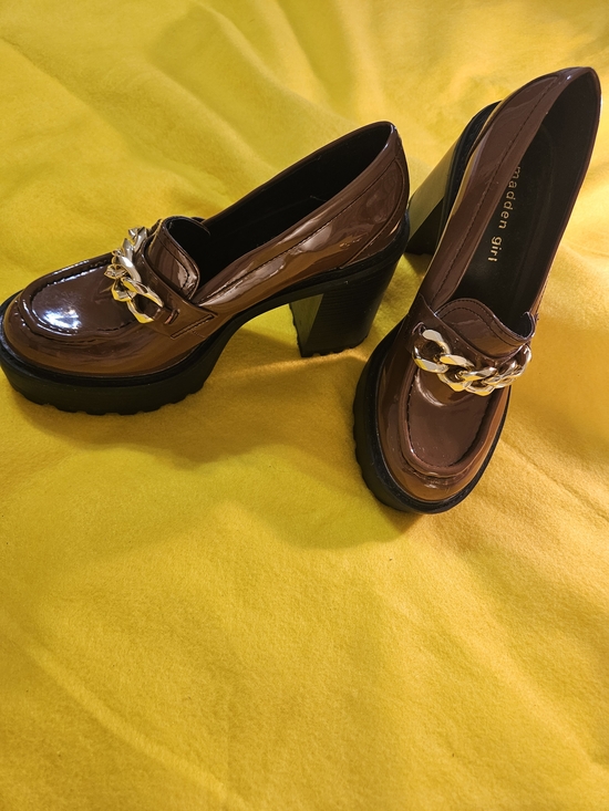 Madden Girl Shoes - Madden Girl Brown Patent Block Heel Loafers with Gold Chain